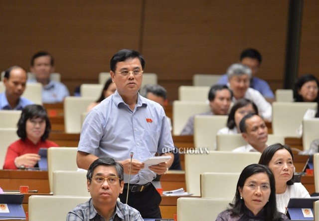 ĐBQH NGUYỄN HỮU QUANG: DÙNG NGÂN SÁCH SỬA ĐƯỜNG BĂNG NỘI BÀI, TÂN SƠN NHẤT LÀ BẤT HỢP LÝ